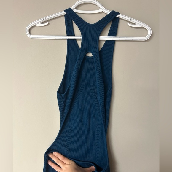 Urban Outfitters Ora Sweater Cut Out Midi Dress - Picture 7 of 8